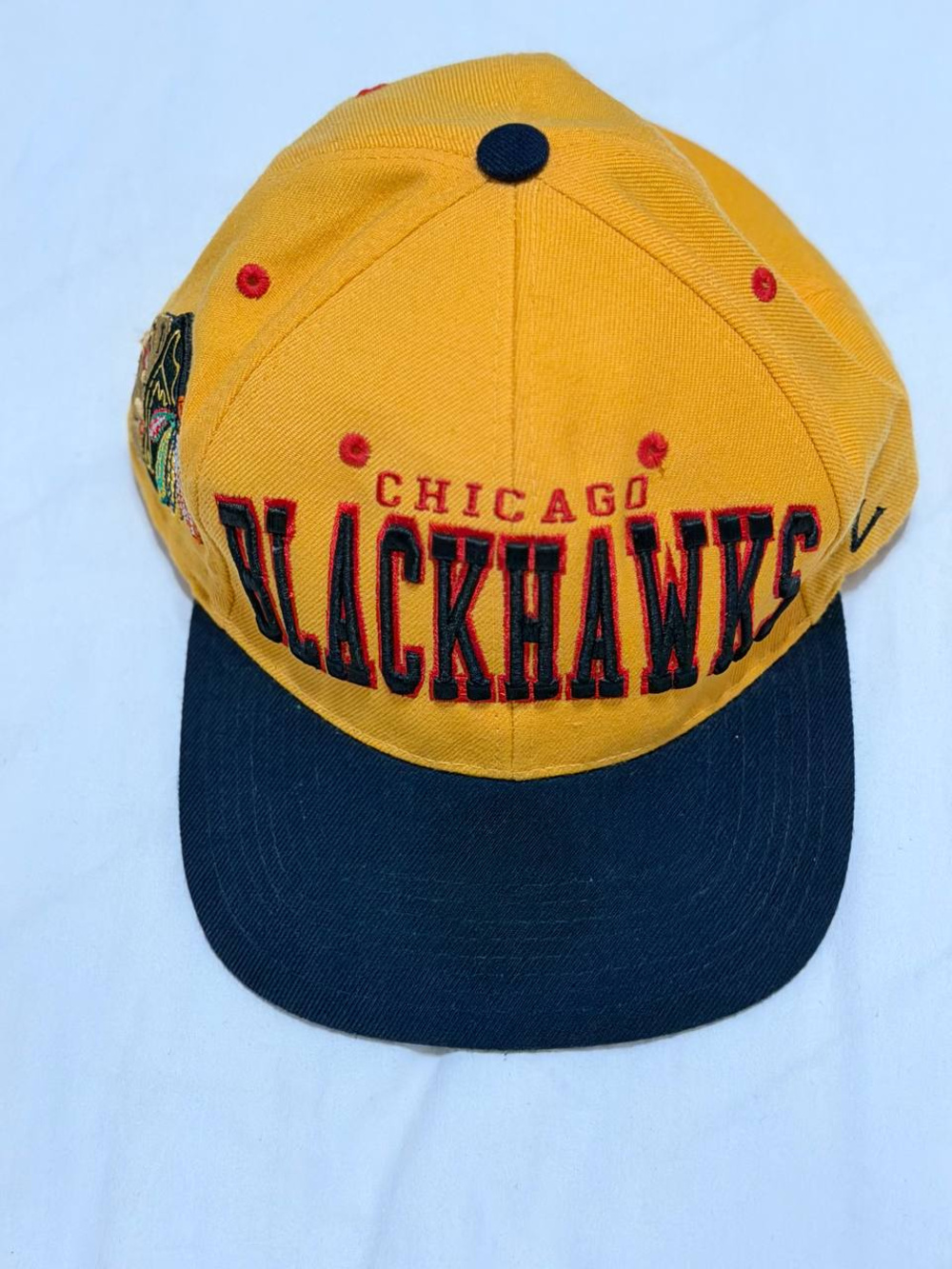 Chicago Blackhawks Strapback Hat Yellow Navy Red Logo Vintage